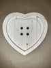 Bottone a cuore in legno misura 15x14 cm e 30x29 cm