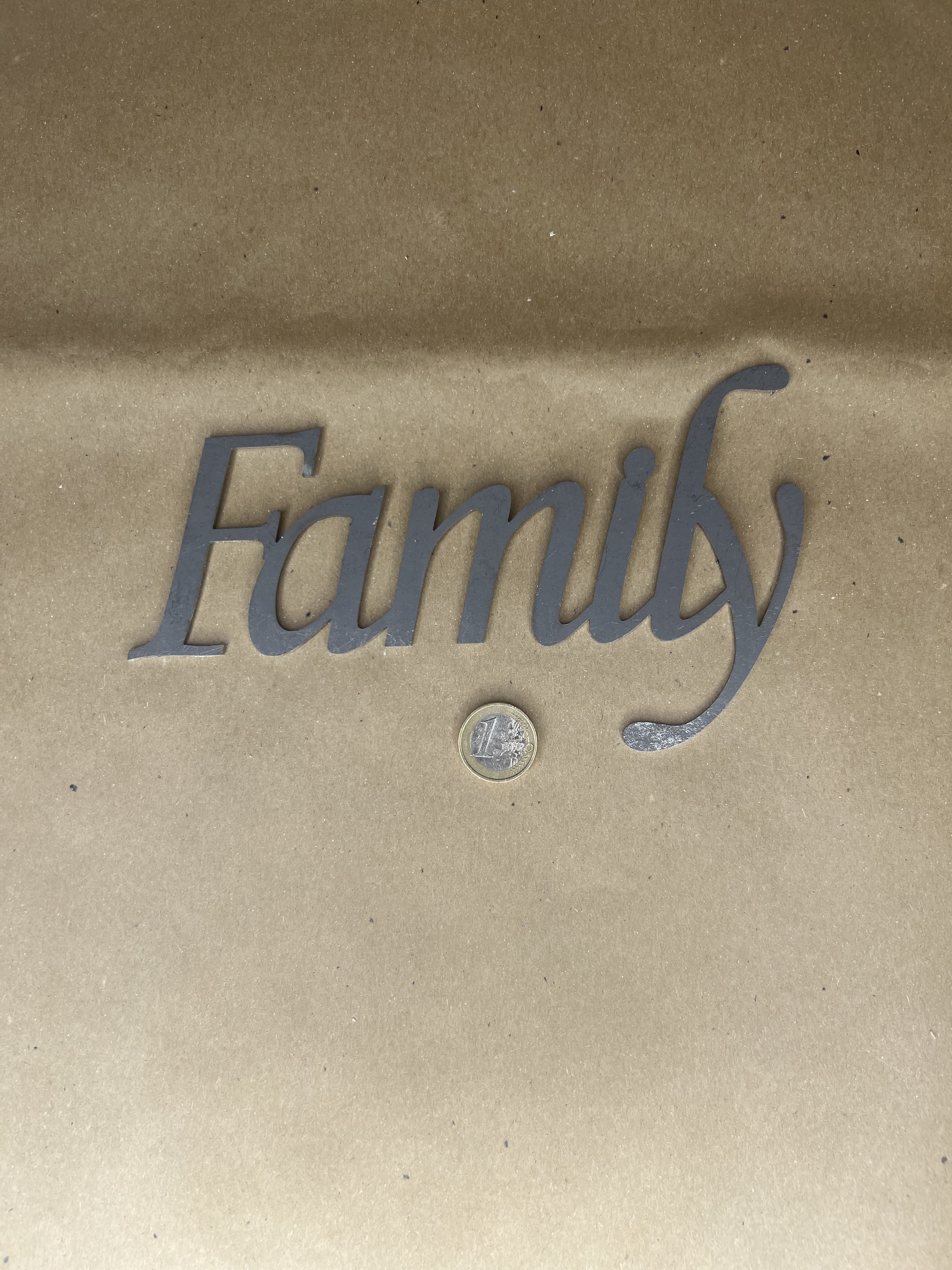 Scritta in ferro FAMILY misura